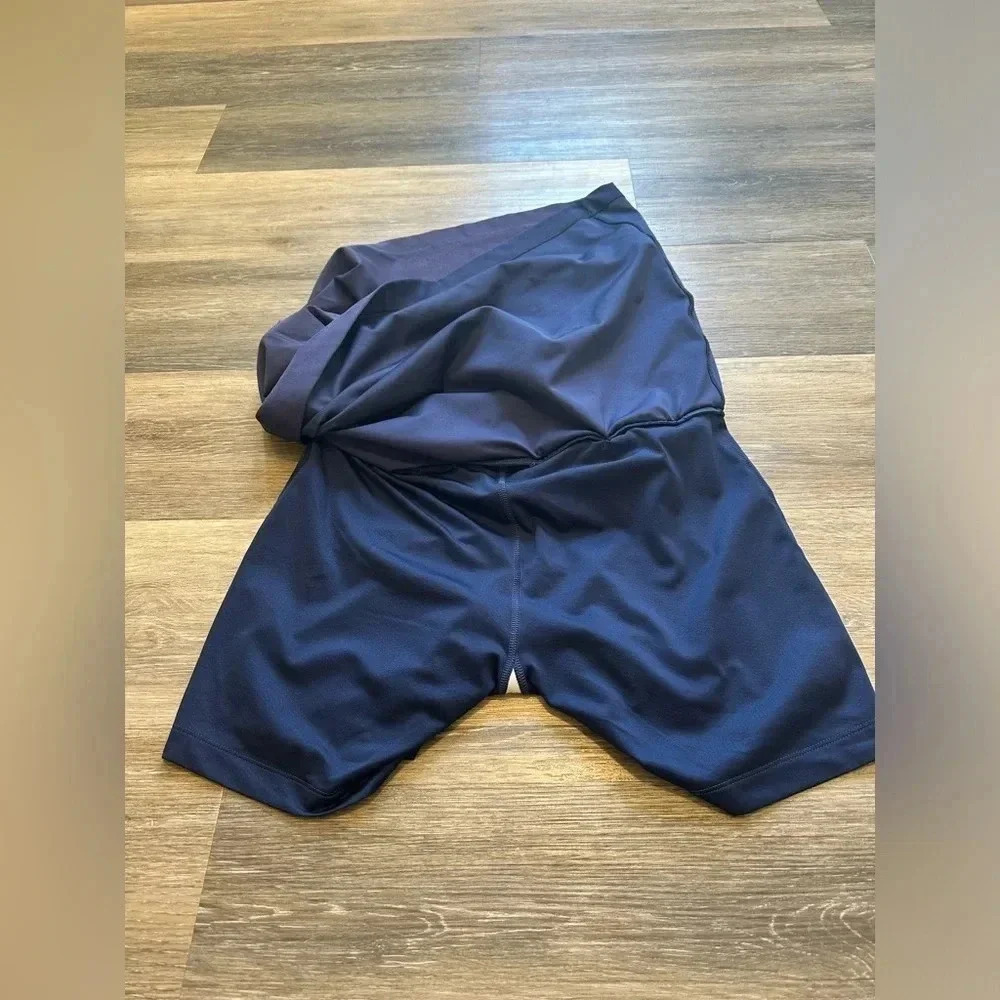 NIKE Women’s Navy Blue Golf Tennis Active Wear Skirt With Shorts Size Medium - Picture 9 of 9